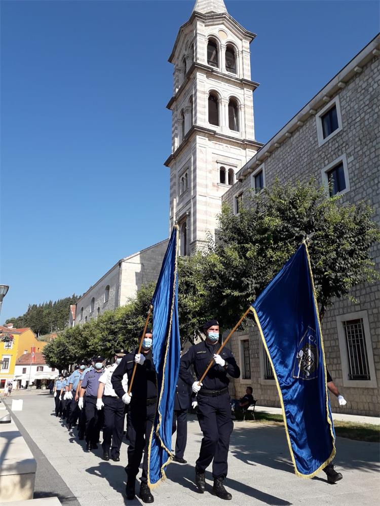 Slika /PU_SD/Slike/Sinj hododocasce.jpg